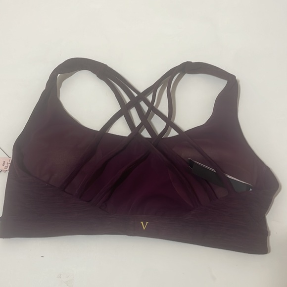 Victoria’s Secret maroon sports bra - Picture 4 of 8